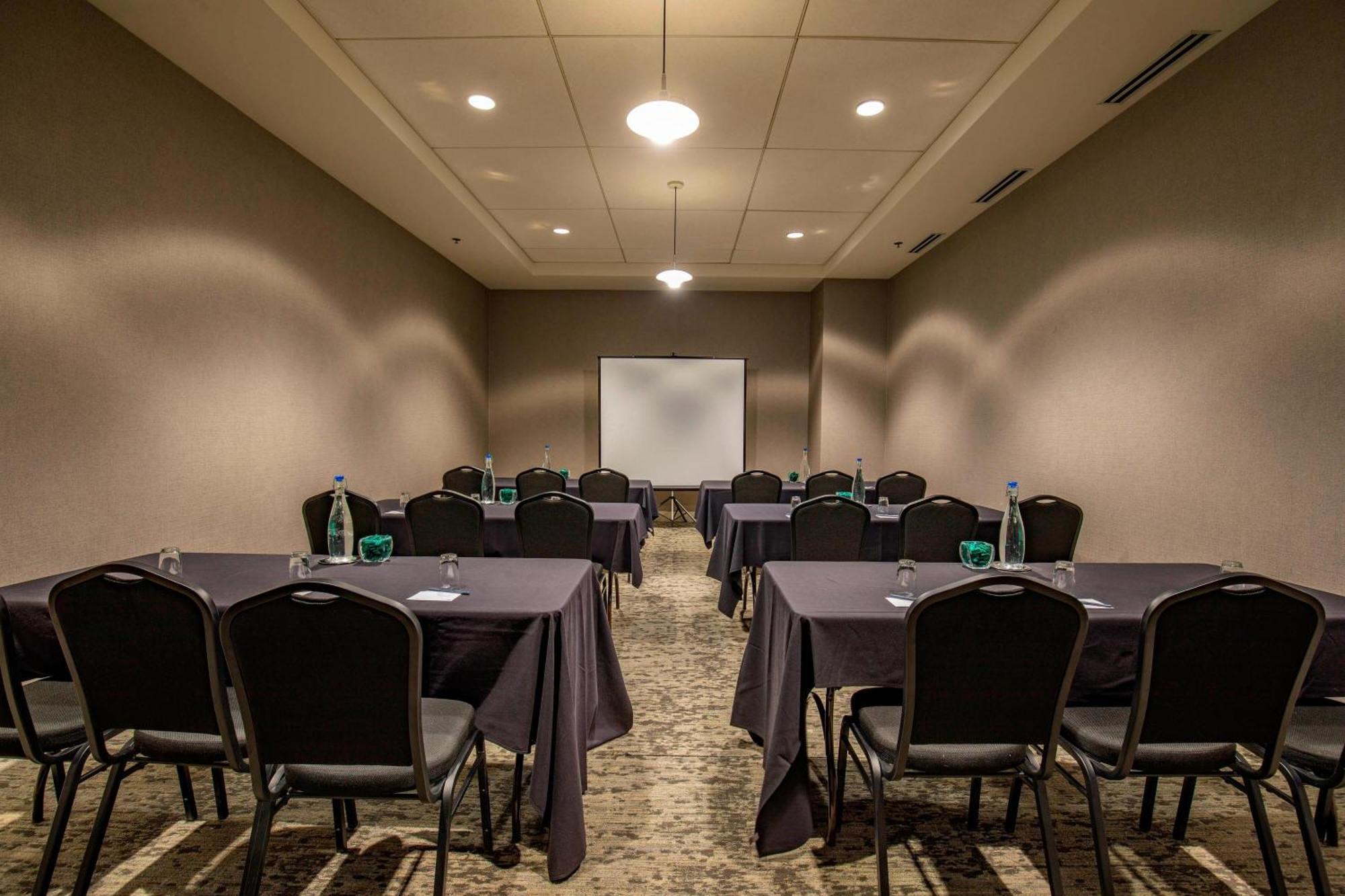 Residence Inn By Marriott Chicago Downtown/River North Ngoại thất bức ảnh